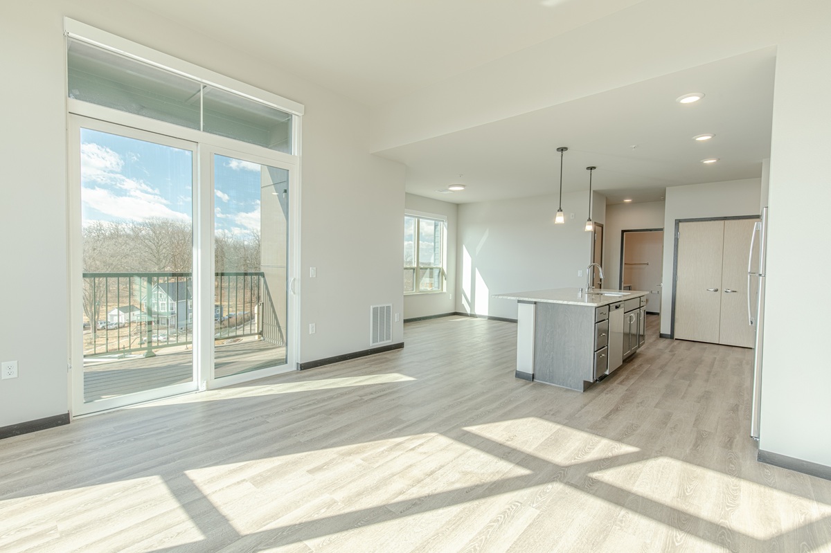 386Rise Madison Shoot 1--41.jpg